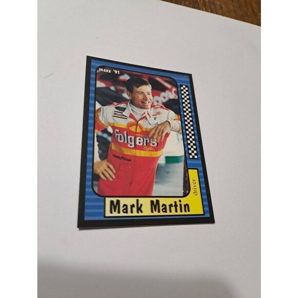 Vintage 1991 Maxx Mark Martin #6 Race Car Nascar Trading Card - Picture 1 of 2